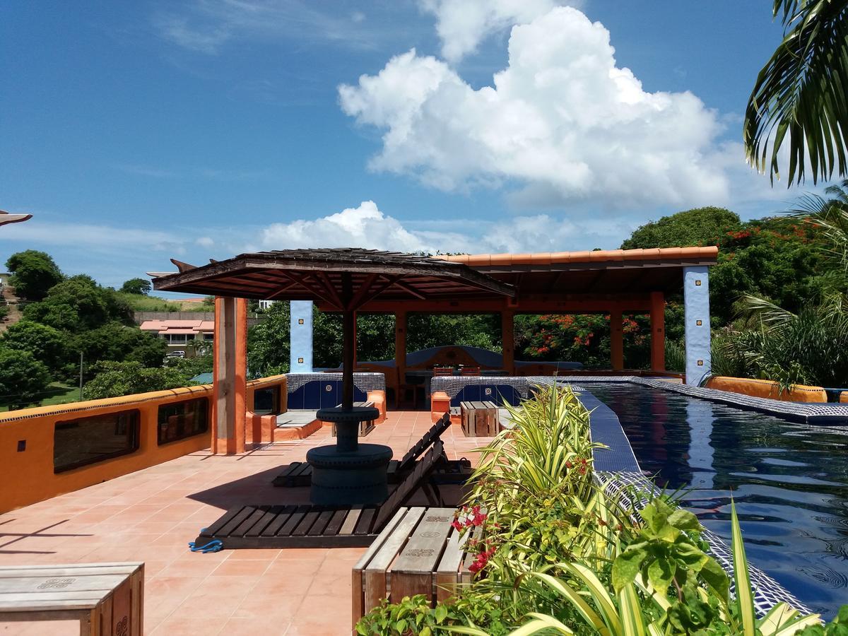 Condo Nautilo At Reef View Pavilions Lance aux Epines Exterior photo